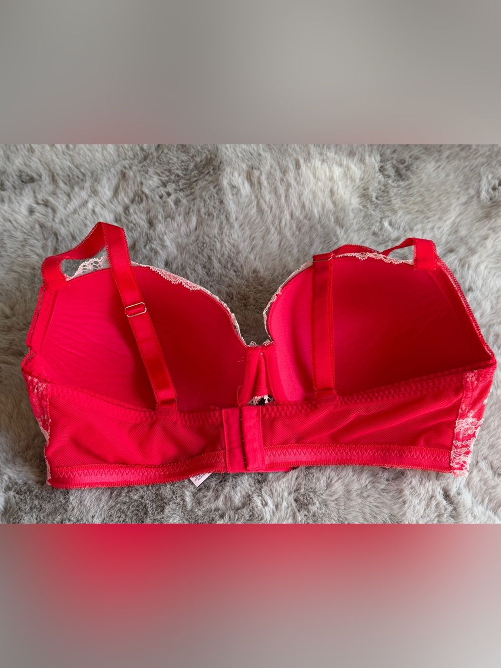 Victoria's Secret Dream Angles - 2 Bra Bundle - Picture 3 of 10